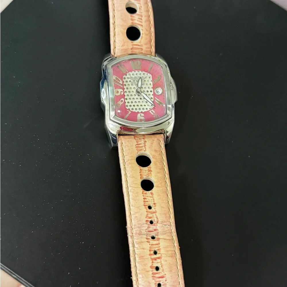 Invicta Lupah Collection Watch – Model 2396 (Pink Dial, Leather Strap) - Picture 6 of 11